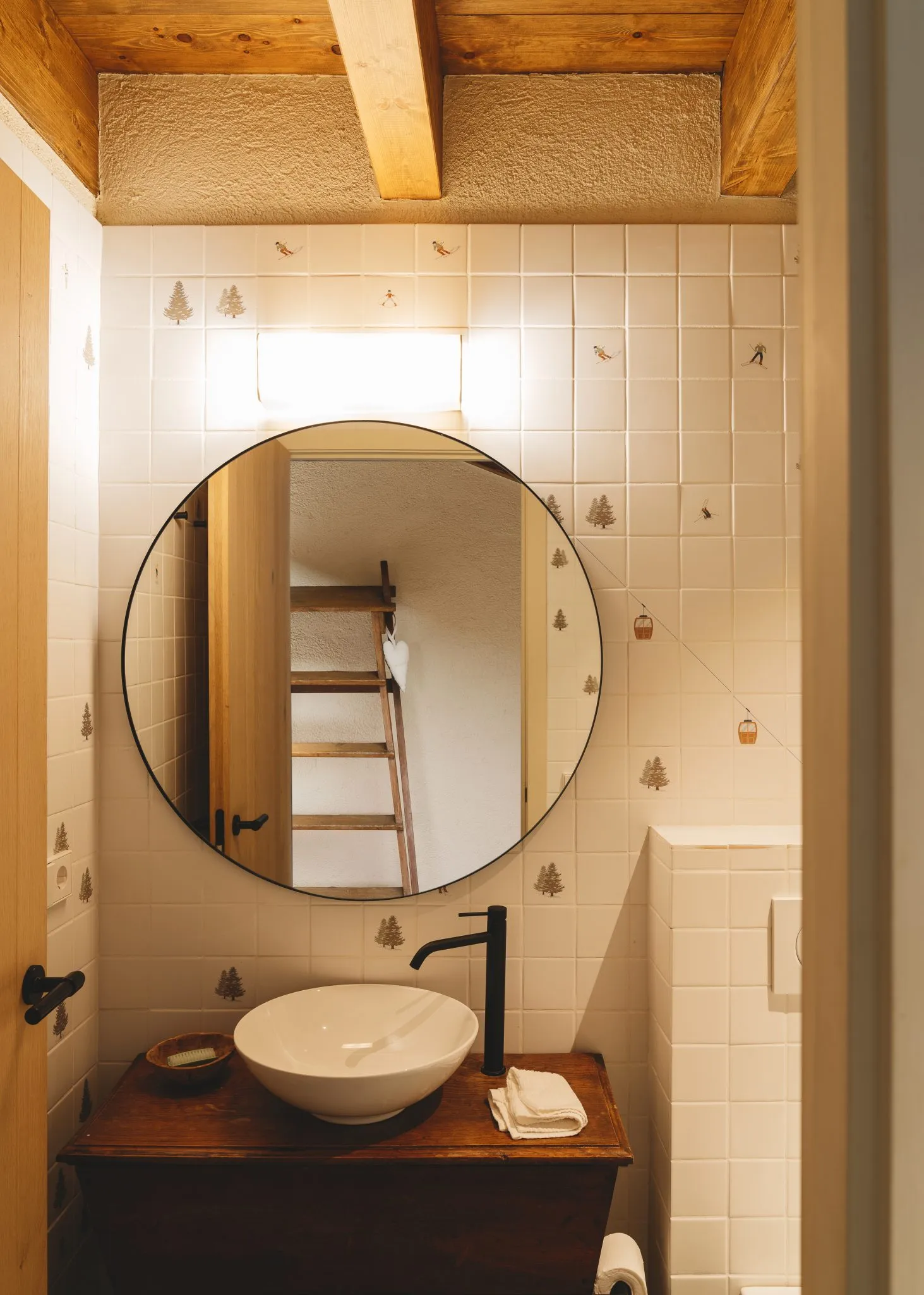 PPT-Cerdanya-026-1463x2048.jpg Fotografía de cuarto de baño