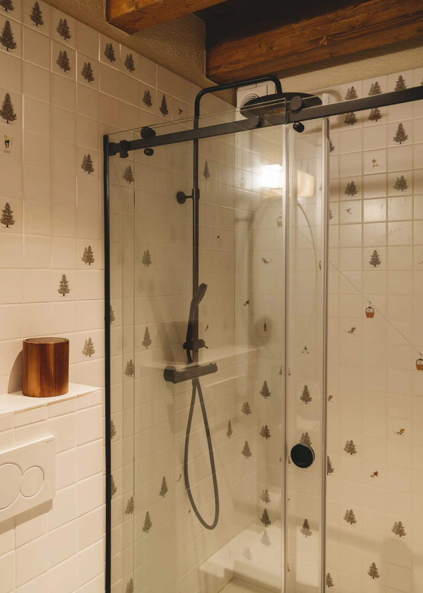 PPT-Cerdanya-027-1463x2048.jpg Fotografía de cuarto de baño